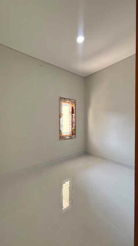 dijual rumah jl jupiter margahayu raya