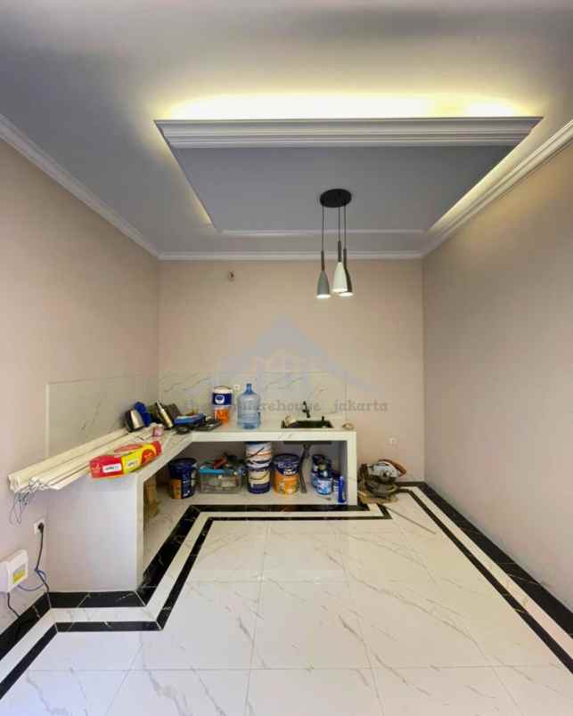 dijual rumah jl kahfi 2 jagakarsa