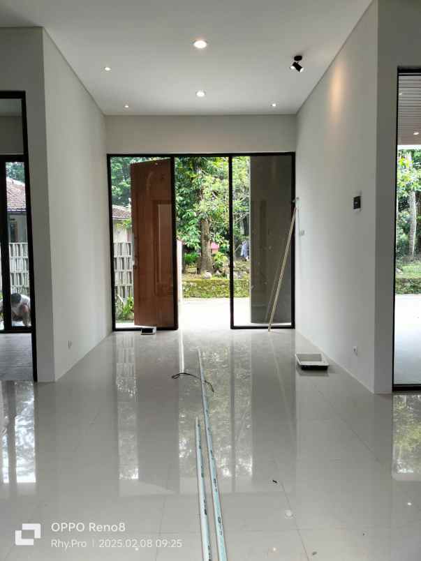 dijual rumah jl kaliurang km 12 5