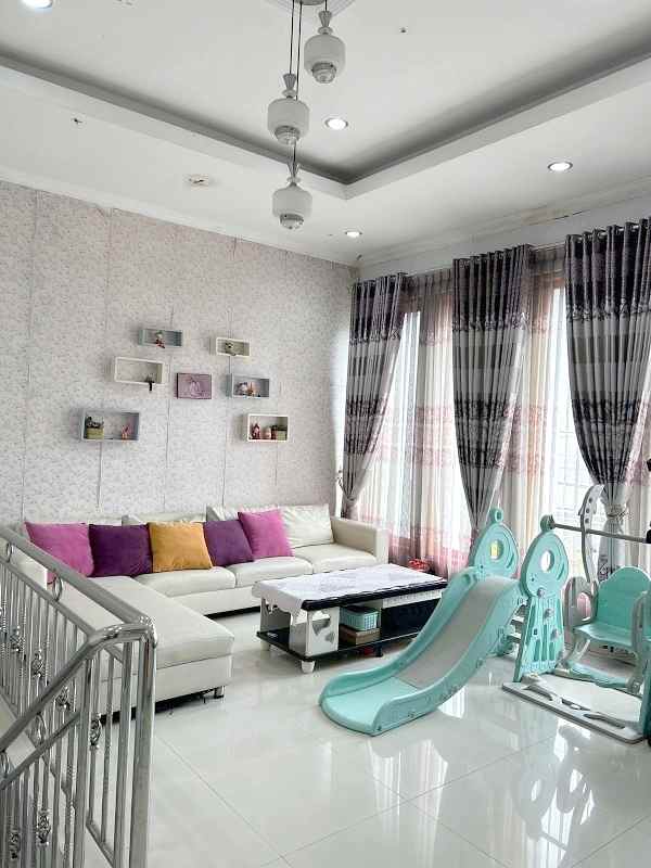 dijual rumah jl mars candiwinangun