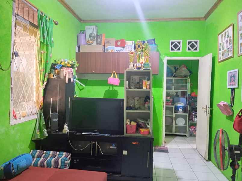 dijual rumah jl musyawarah