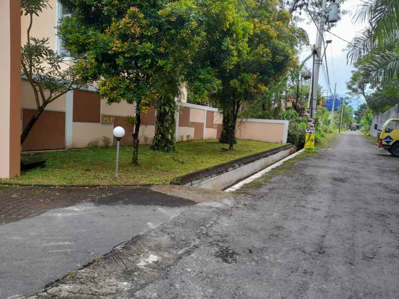 dijual rumah jl palagan sleman yogyakarta