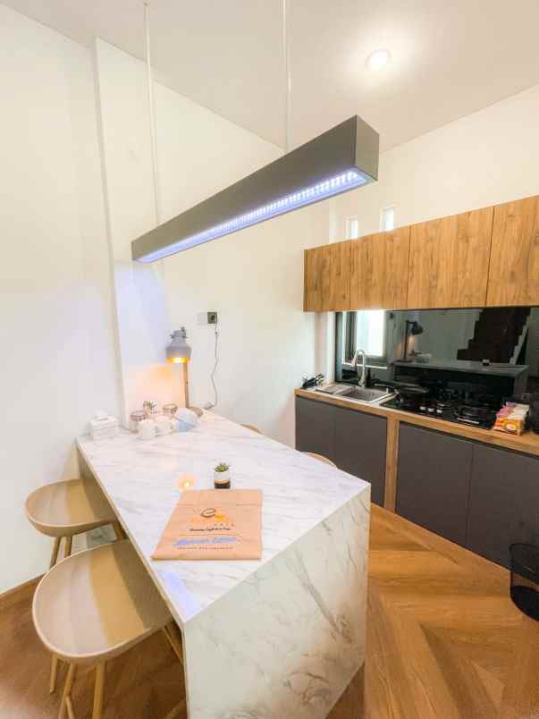 dijual rumah jl parangtritis sewon