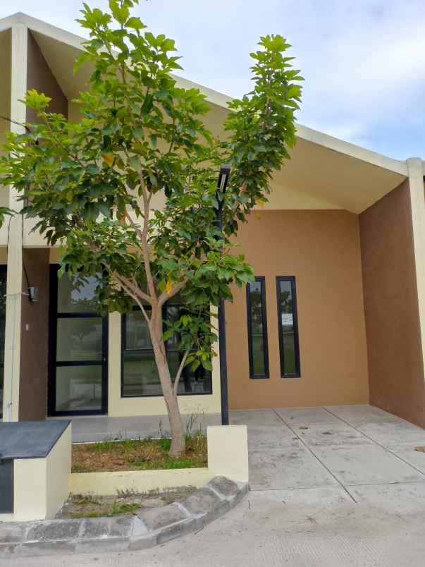 dijual rumah jl pilar sukatani no 2
