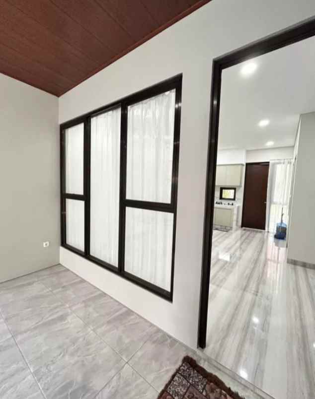 dijual rumah jl pondok kelapa duren