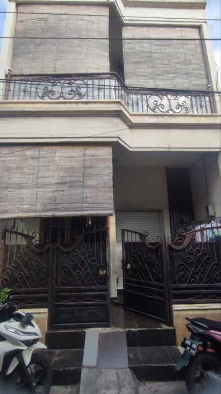 dijual rumah jl rangka
