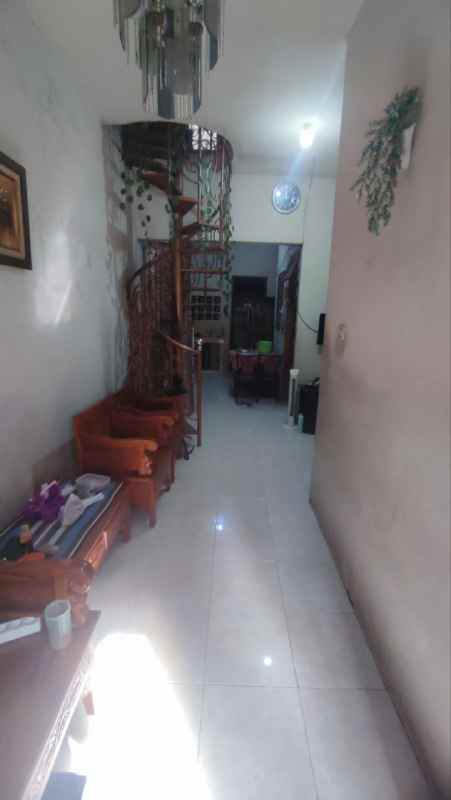 dijual rumah jl rangka