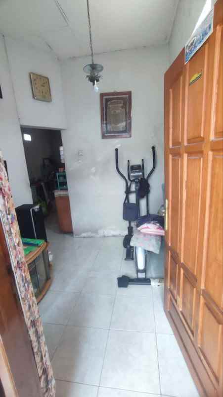 dijual rumah jl rangka