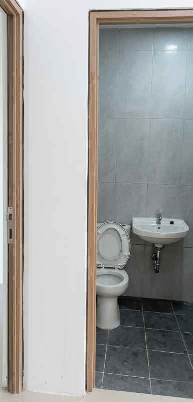 dijual rumah jl raya cisauk lapan tangerang