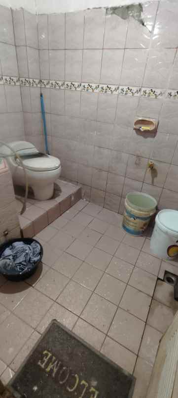 dijual rumah jl raya pd ungu permai