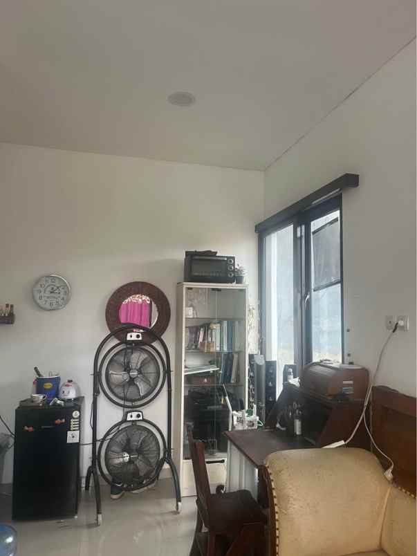 dijual rumah jl swadaya radar auri