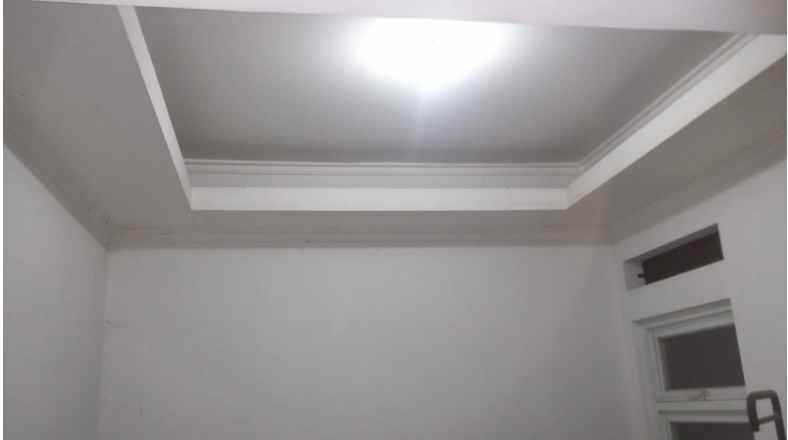 dijual rumah jl villa nusa indah