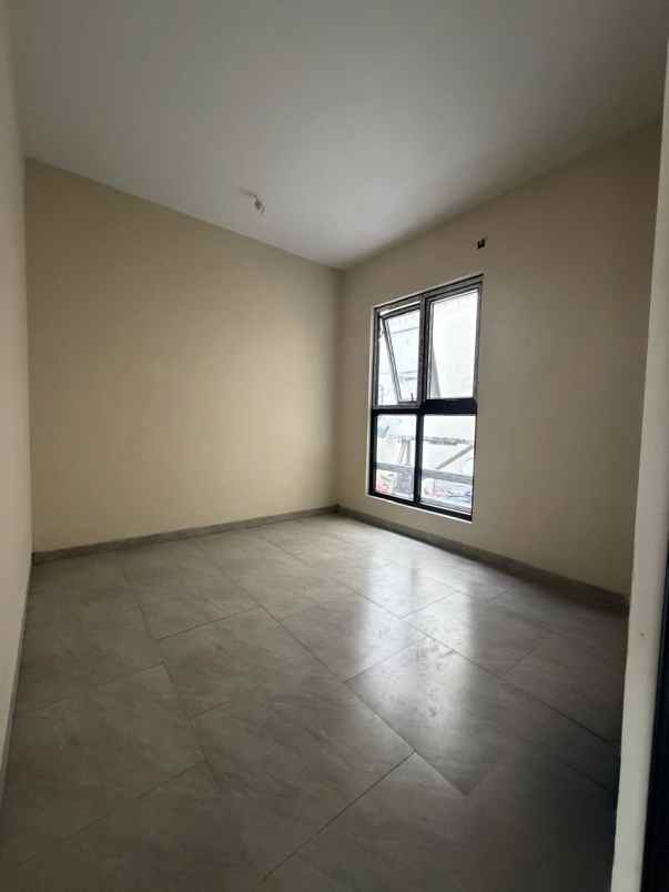 dijual rumah jln bintara 6 bintara jaya