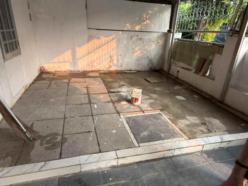 dijual rumah jln permata pejuang medan