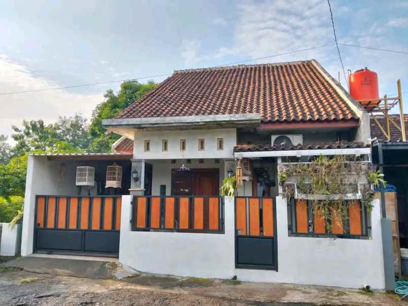 dijual rumah kalasan
