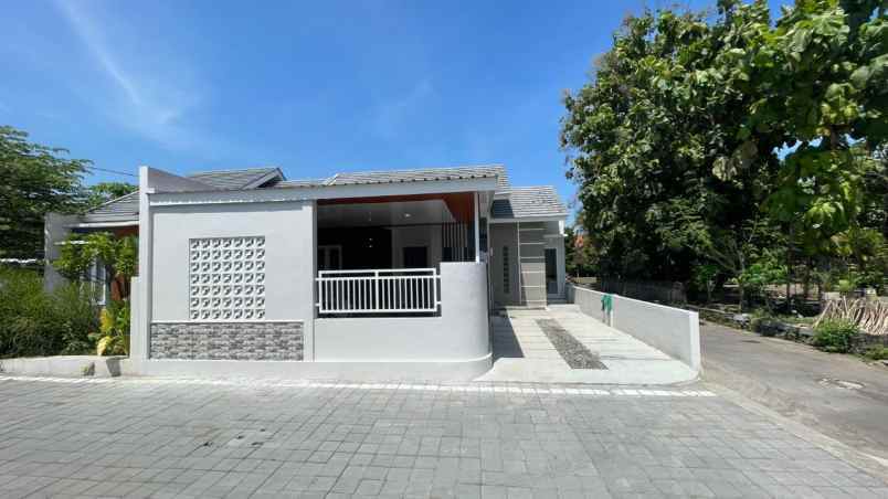 dijual rumah kalasan