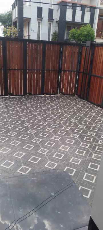 dijual rumah kavling pondok kelapa