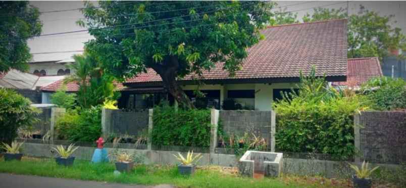 dijual rumah kayu mas