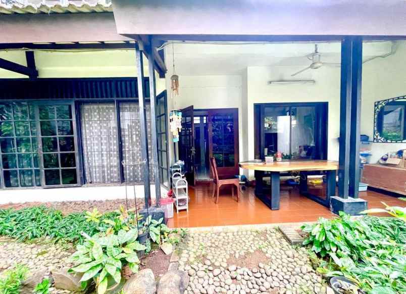 dijual rumah kayu mas