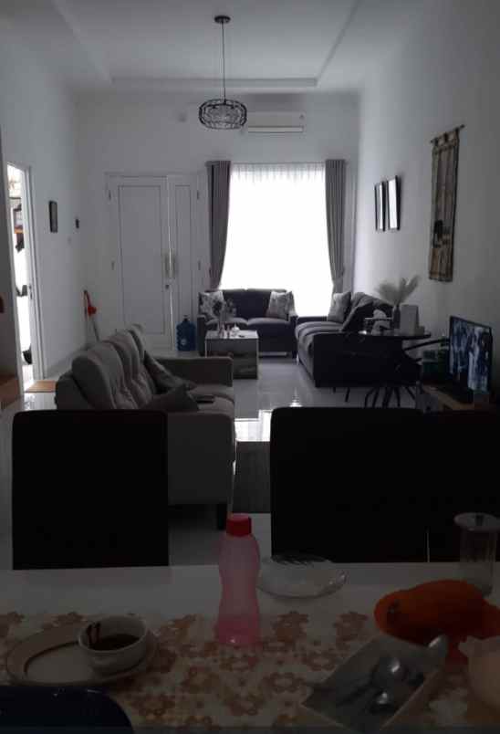 dijual rumah kayu putih pulo gadung