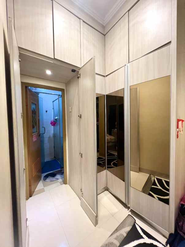 dijual rumah kebagusan