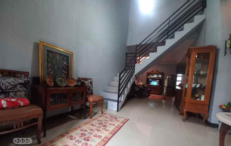 dijual rumah kec cimahi tengah