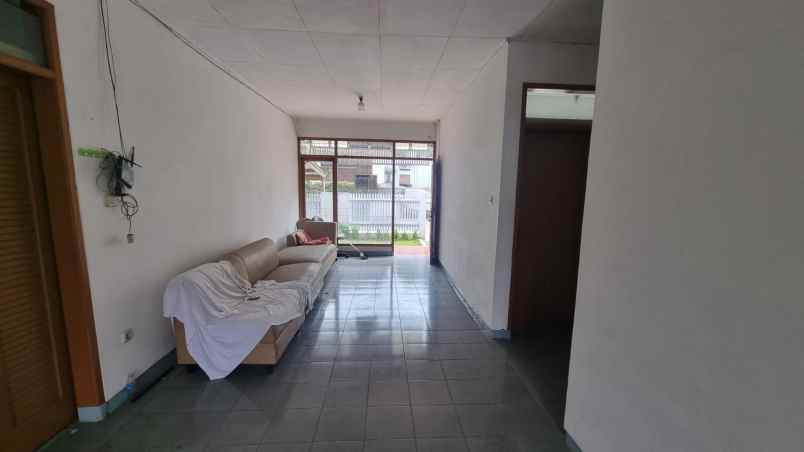 dijual rumah kec cimahi utara