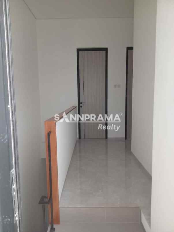 dijual rumah kedaung