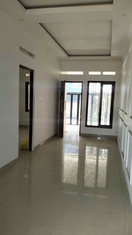 dijual rumah kel gumuruh kec batununggal