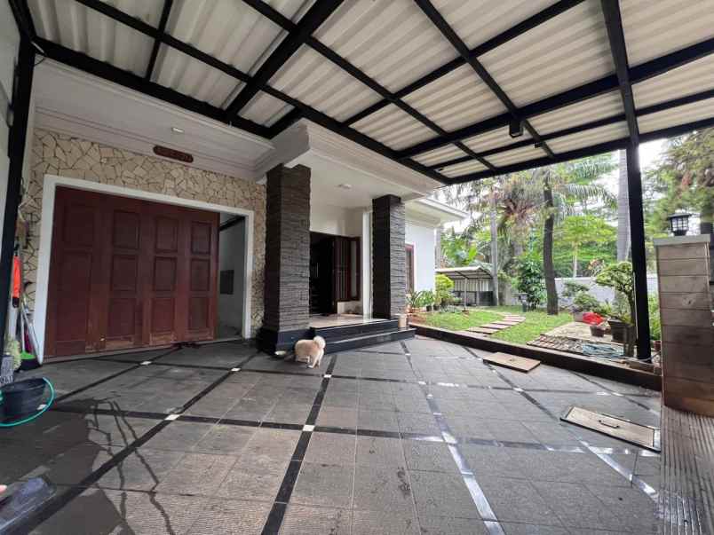 dijual rumah kelapa gading