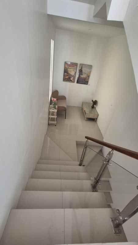 dijual rumah kelapa hibrida kelapa gading