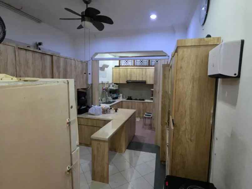 dijual rumah kemayoran jakarta pusat