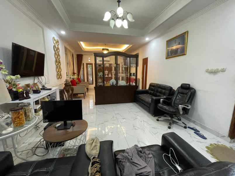 dijual rumah kembar srimahi sriwijaya