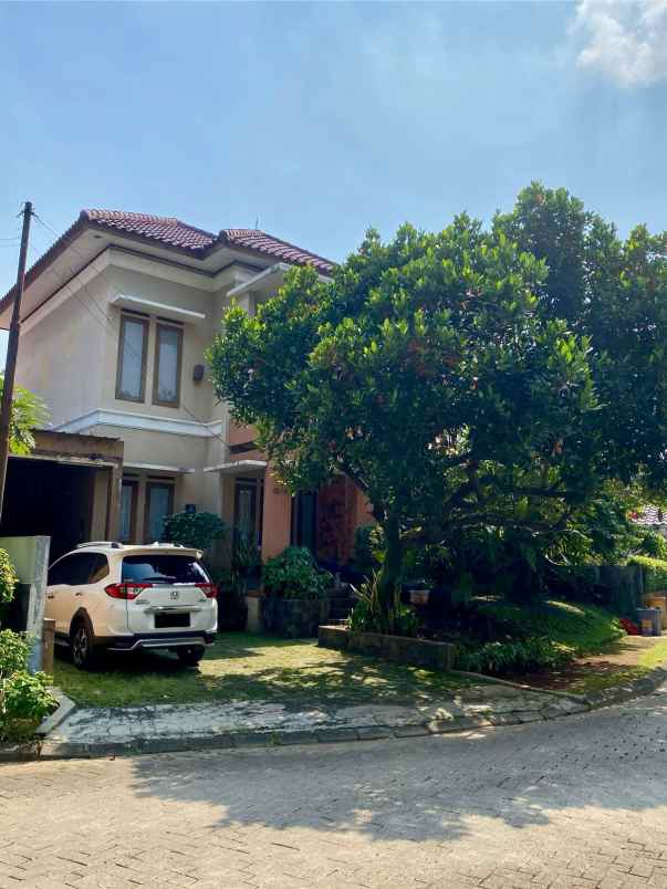 dijual rumah komplek bali view cireundeu