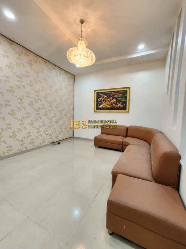 dijual rumah komplek cemara asri jalan
