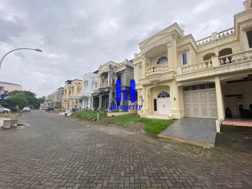 dijual rumah komplek citra garden