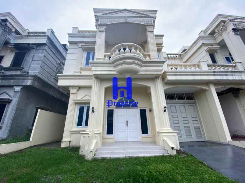 dijual rumah komplek citra garden