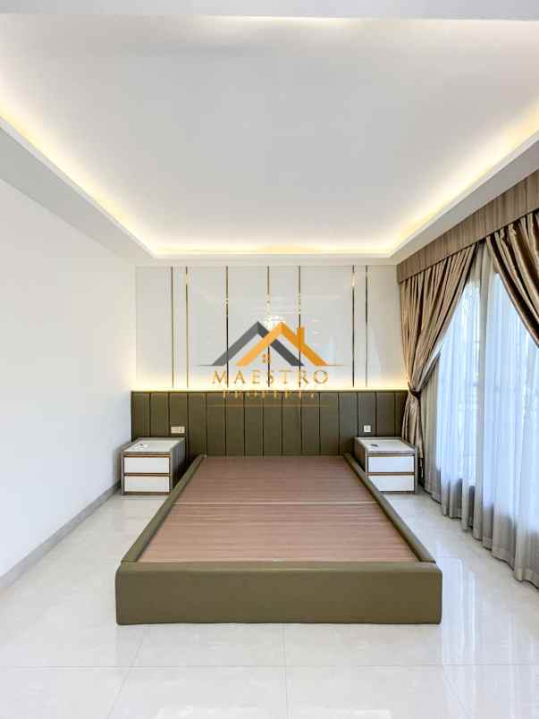 dijual rumah komplek jewel park jalan