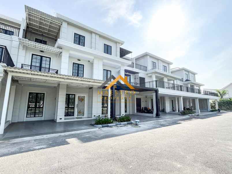 dijual rumah komplek jewel park jalan