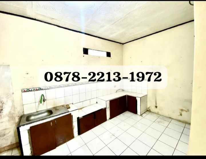 dijual rumah komplek permata biru bandung