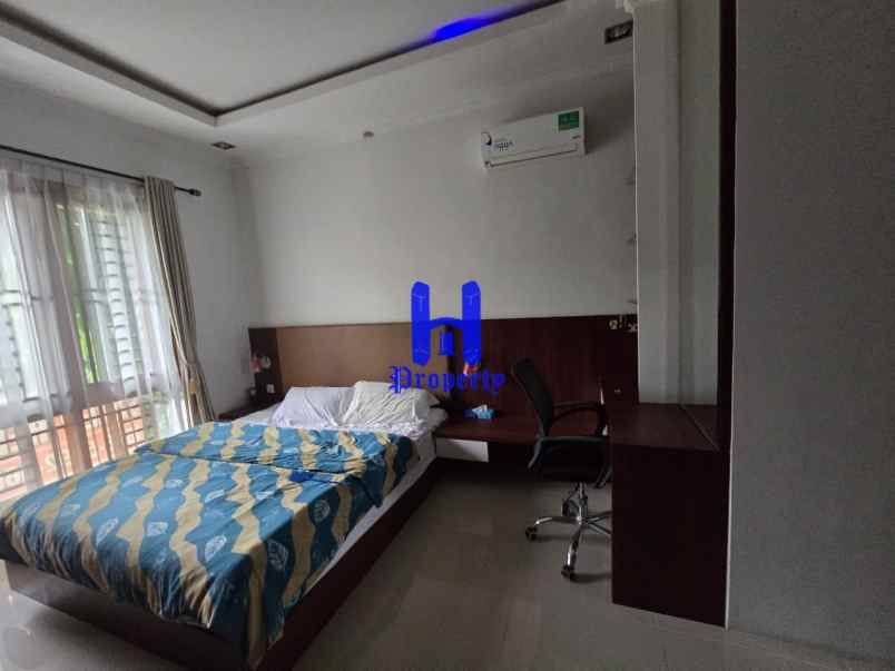 dijual rumah komplek villa panbil jalan