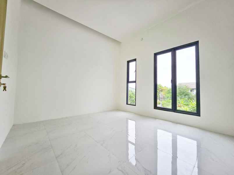 dijual rumah kota harapan indah bekasi