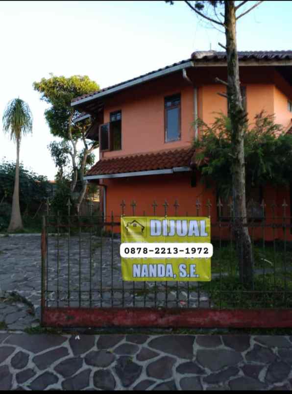 dijual rumah lembang kota bandung barat