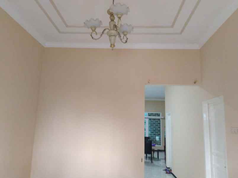 dijual rumah lokasi borobudur malang