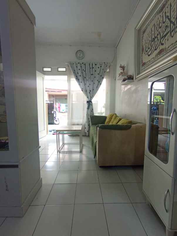 dijual rumah malaka