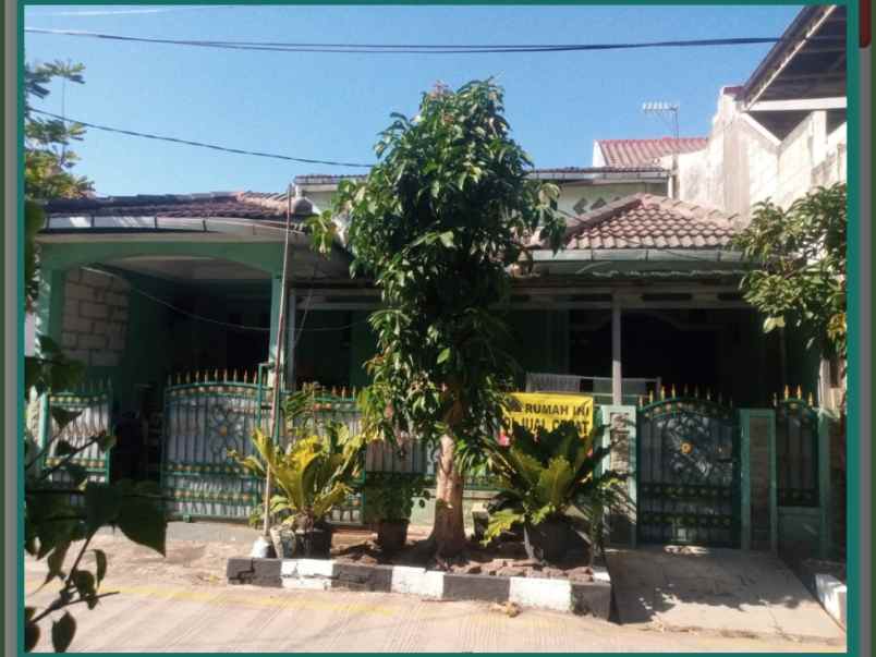 dijual rumah mangunjaya