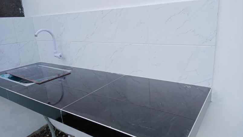 dijual rumah manisrenggo