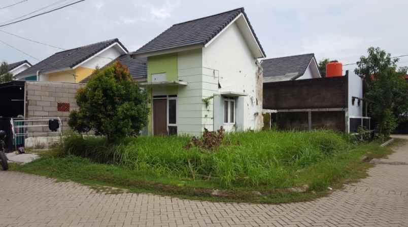 dijual rumah metland cileungsi sektor 7