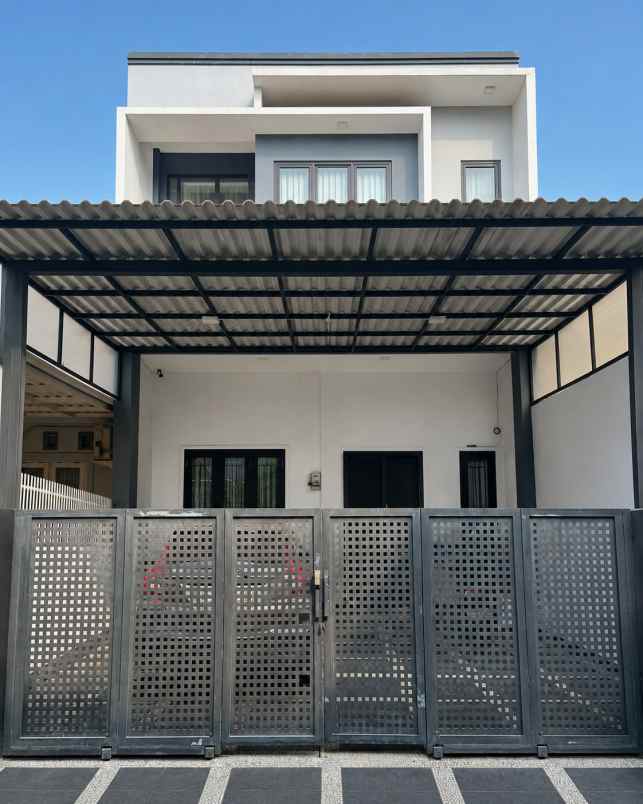 dijual rumah metland menteng cakung
