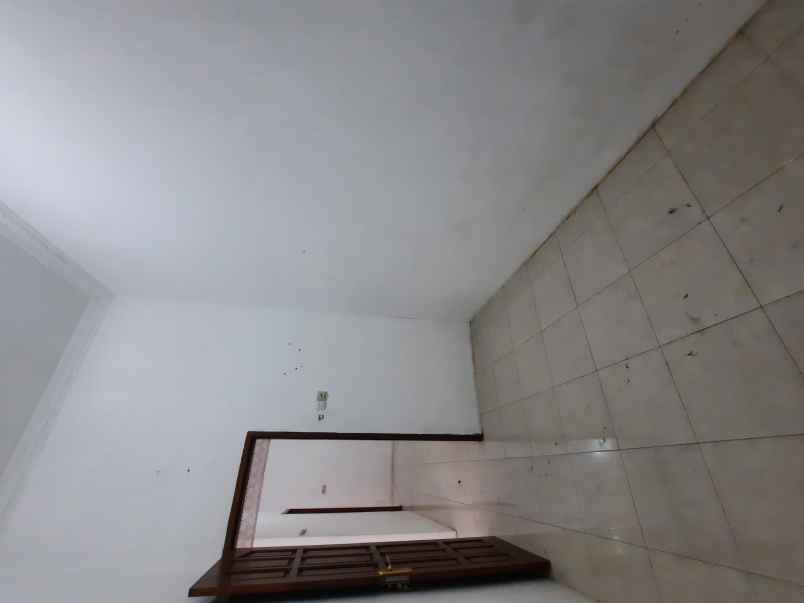dijual rumah milik pribadi